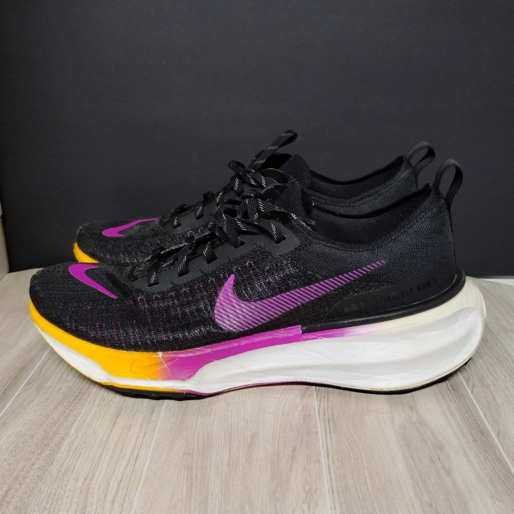 Nike Invisible 3 Athletic Women's Black and Purple Running Shoes